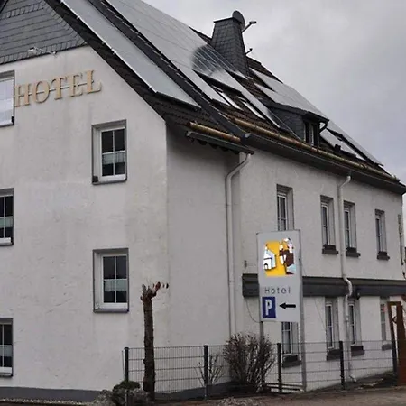 Am Maibaum Отель 3*