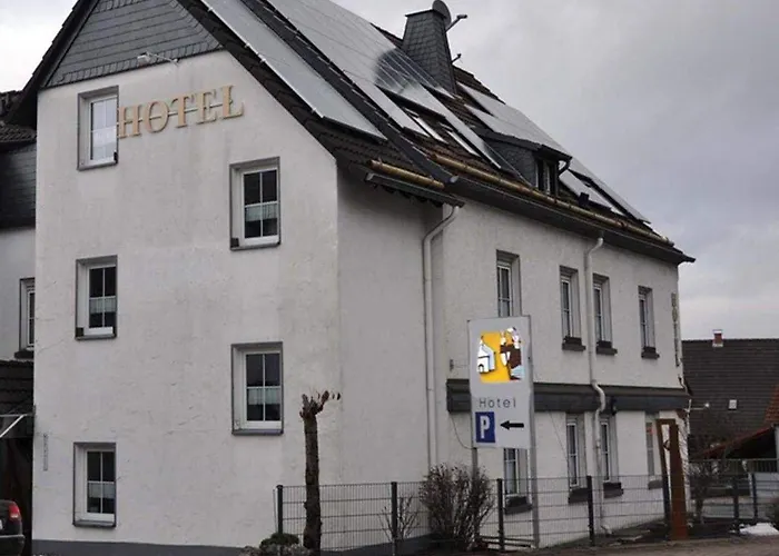 Am Maibaum Hotel 3*